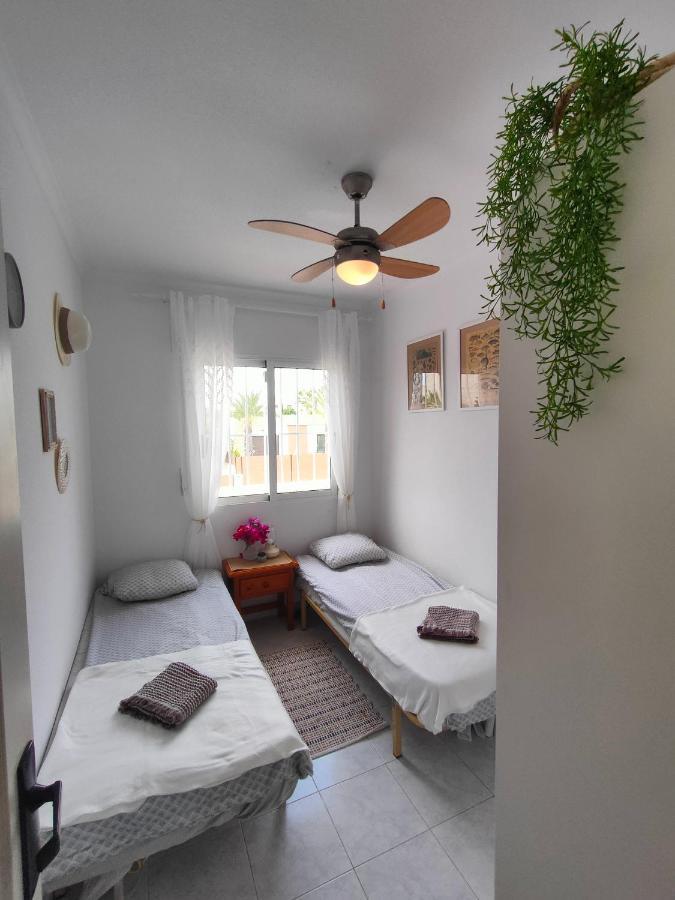 Casa De Buenos Dias Lägenhet Torrevieja Exteriör bild