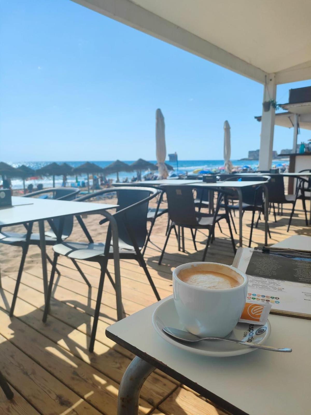 Casa De Buenos Dias Lägenhet Torrevieja Exteriör bild