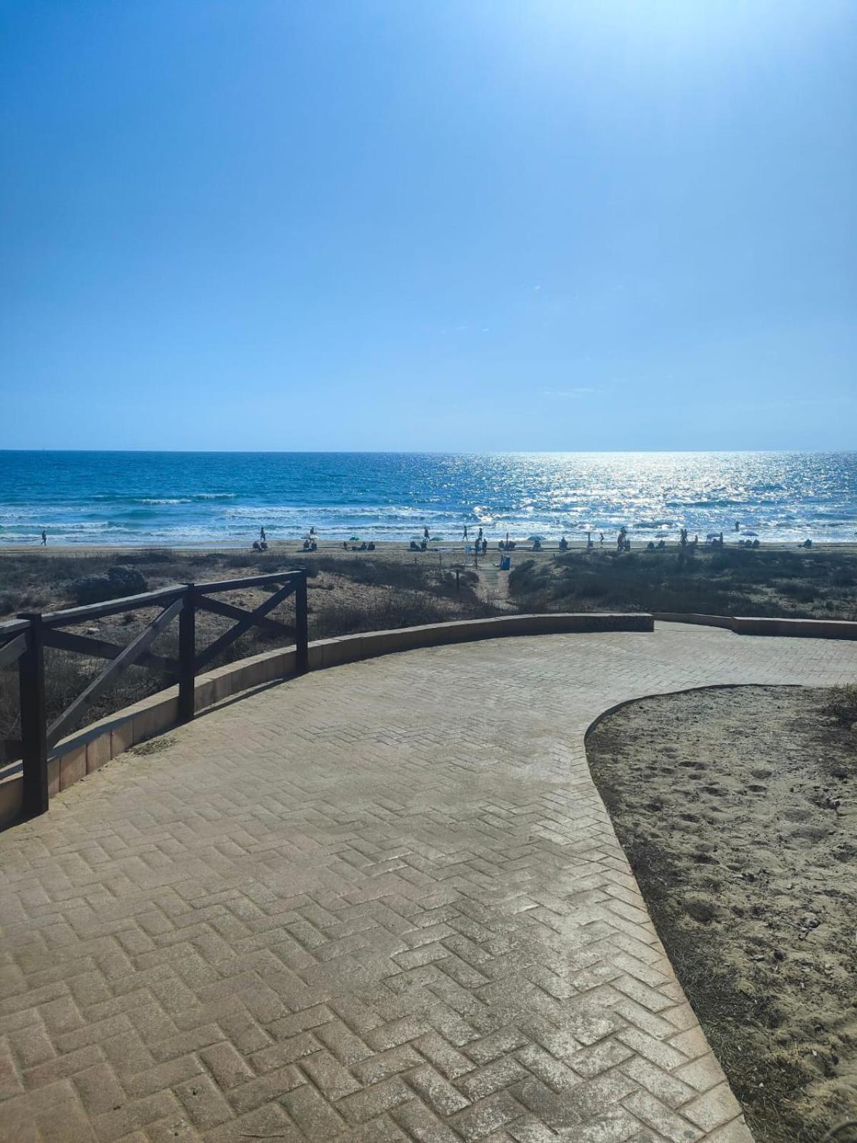 Casa De Buenos Dias Lägenhet Torrevieja Exteriör bild
